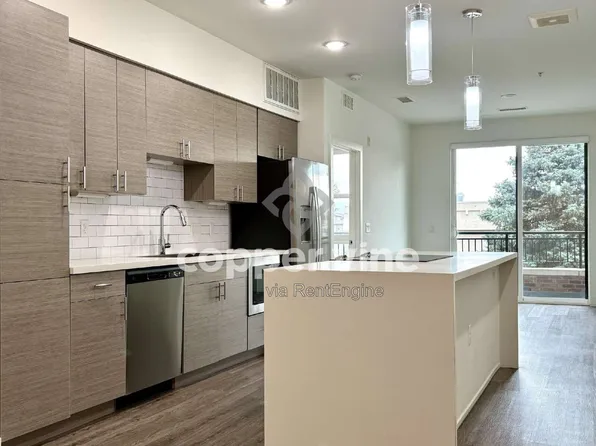 3500 S Corona St #202, Englewood, CO 80113