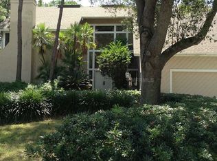 700 Apalachee Dr NE, Saint Petersburg, FL 33702