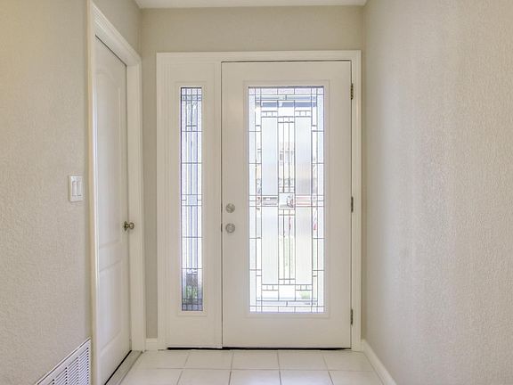 5th image of 511 Bellwood Dr