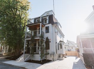 5 Thurston St #1, Somerville, MA 02145