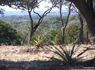 142 Flanders, Fischer, TX 78623