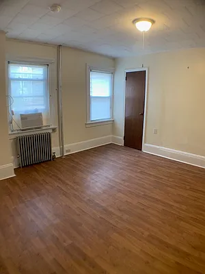 Rented by Capri Jet Realty Corp | media 15