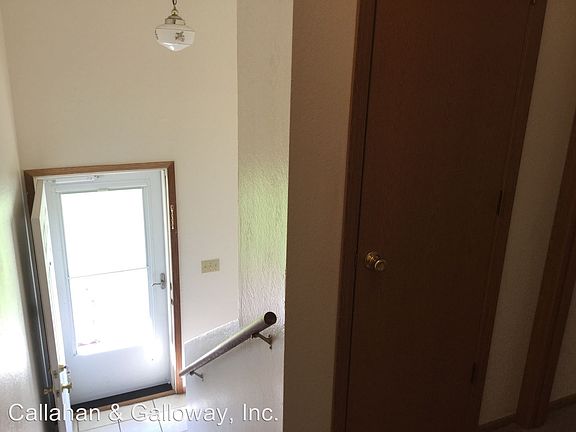 5th image of 3211 Elm Grove Dr #D