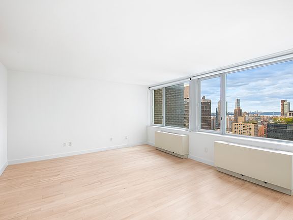 4th image of 322 W 57th St APT 50D