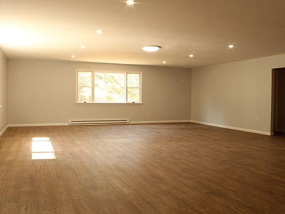 4th image of 4074 County Road 2