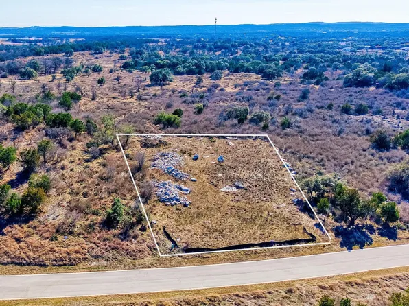 309 Eagle Basin Cir, Spicewood, TX 78669