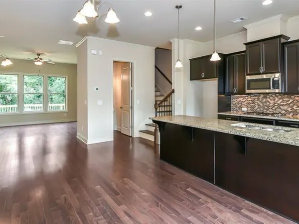 1306 Harris Way, Atlanta, GA 30319