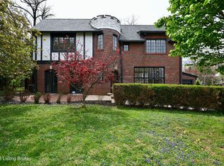 6 Normandie Vlg, Louisville, KY 40205