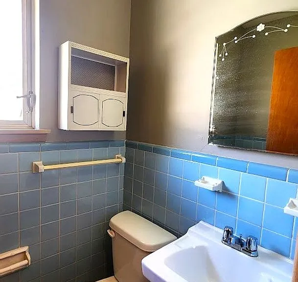 209 W Coe Dr — Photo 16