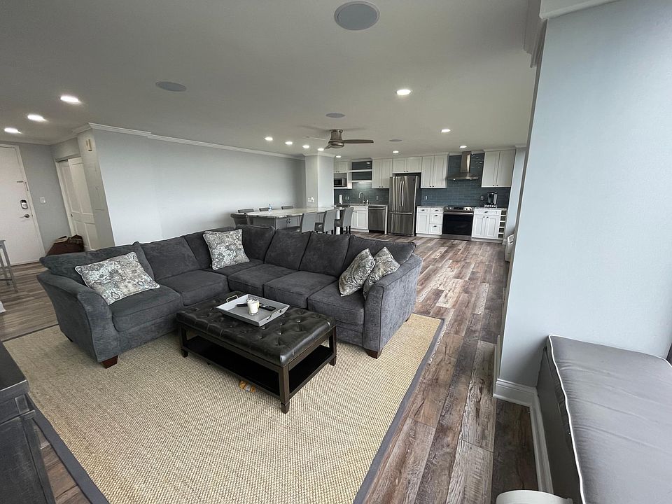 1st image of 810 Matson Pl Unit 208