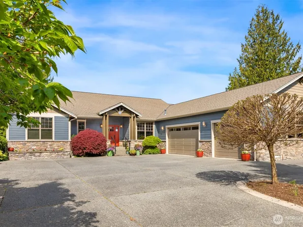 22783 Tranquility Place NE, Kingston, WA 98346