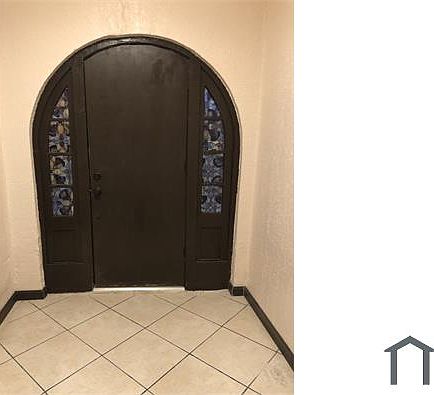 1st image of 1226 E Yandell Dr #C