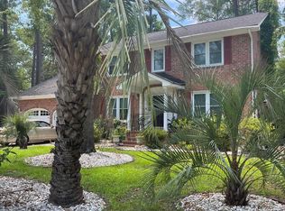 213 Towhee Dr, Summerville, SC 29485