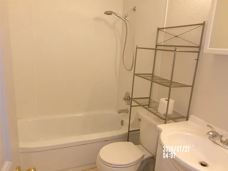1501 N Choctaw St — Photo 6