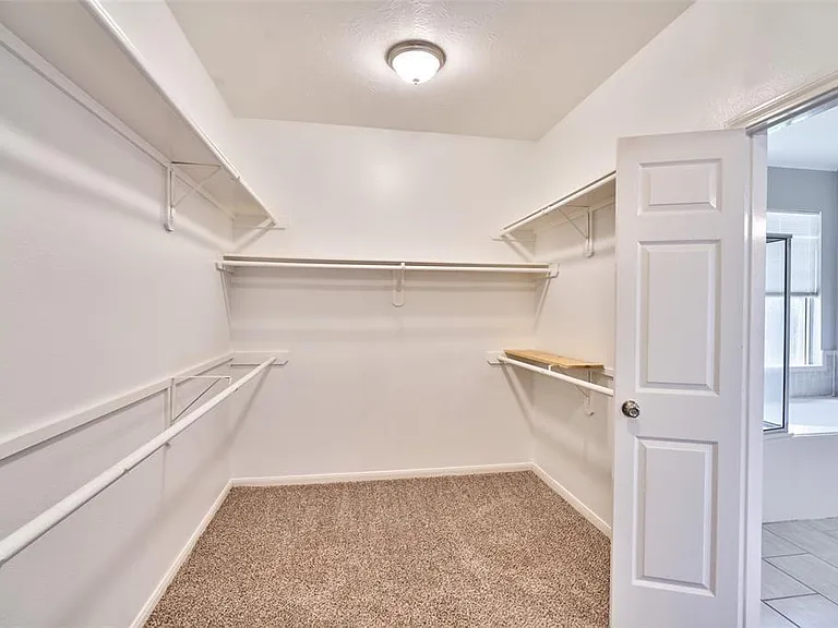 13714 Hillingdale Ln — Photo 20