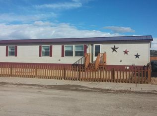 115 Sheridan St, Newcastle, WY 82701