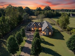 8405 Sartori Dr, Millington, TN 38053