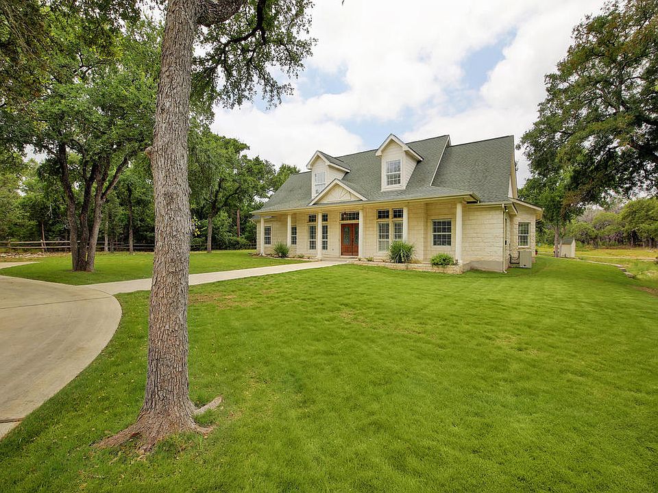 1st image of 135 Woodland Trl