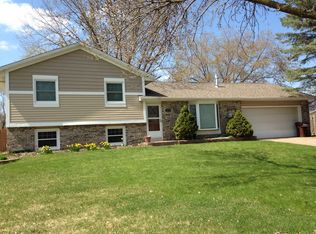 8270 Indian Blvd S, Cottage Grove, MN 55016