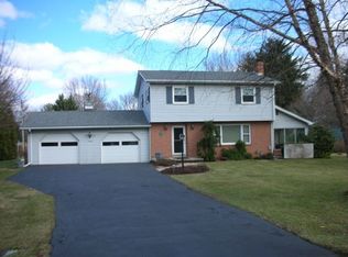 6902 Vista Dr, Frederick, MD 21702