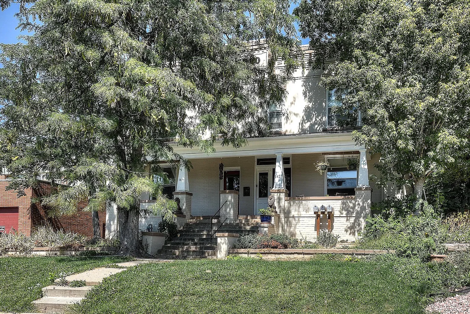 4 bed, 1.5 bath, 2180 sqft, $4,500 — Photo 2