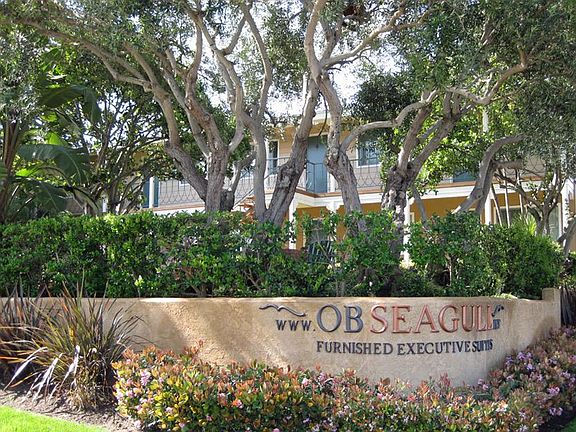 Corner of Sunset Cliffs Blvd and Del Monte