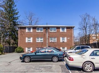 84 Pleasant St APT 5, Randolph, MA 02368