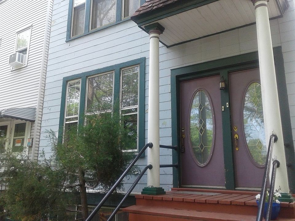 1st image of 3018 N Hoyne Ave APT 2F