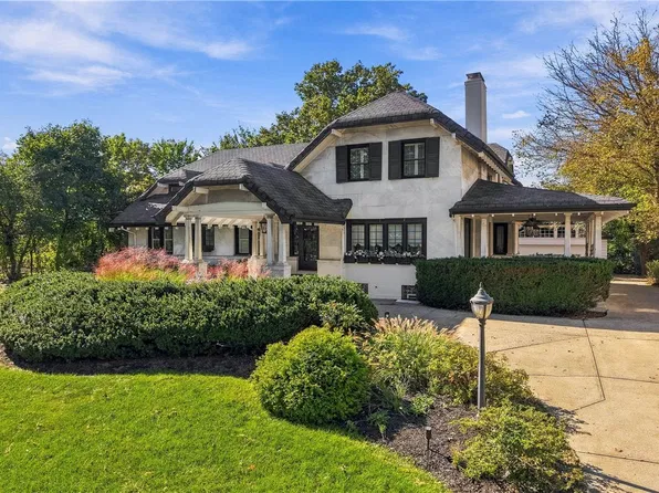 940 Washington Rd, Pittsburgh, PA 15228