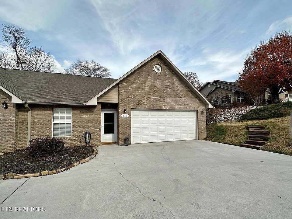1st image of 918 Mercer Dr