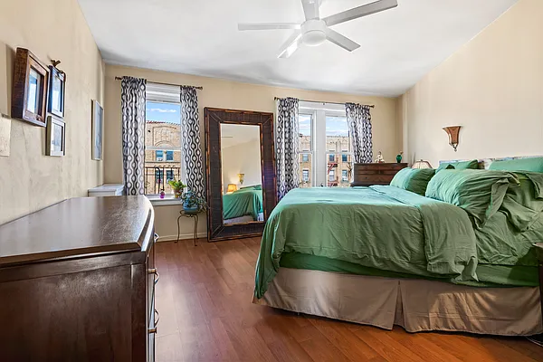 Sold by Prime Properties Long Island LLC | media 5