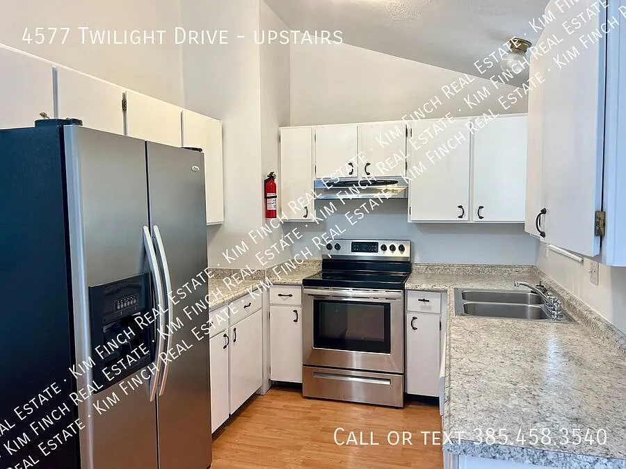 3 bed, 1.0 bath, 1400 sqft, $1,700 — Photo 4