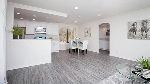 552 Canyon Dr #13 Photo 1