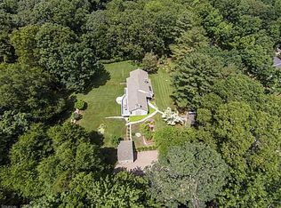 483 Pendleton Hill Rd, North Stonington, CT 06359