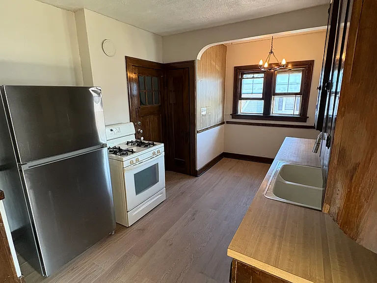 15735 Clifton Blvd #2 — Photo 7