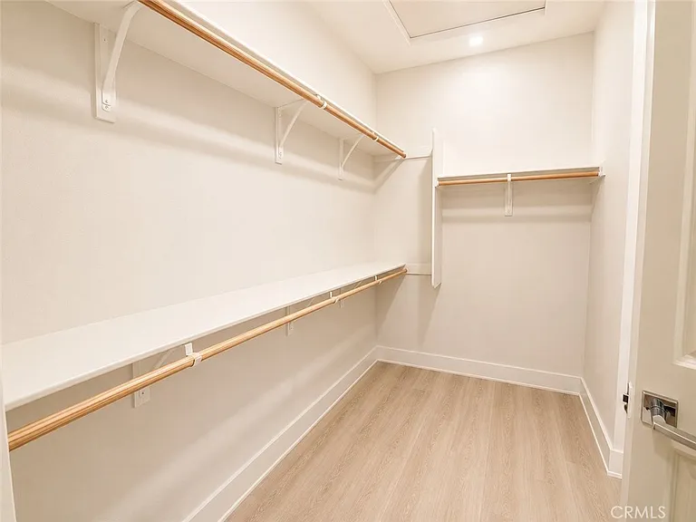 2400 Aperture Cir — Photo 12