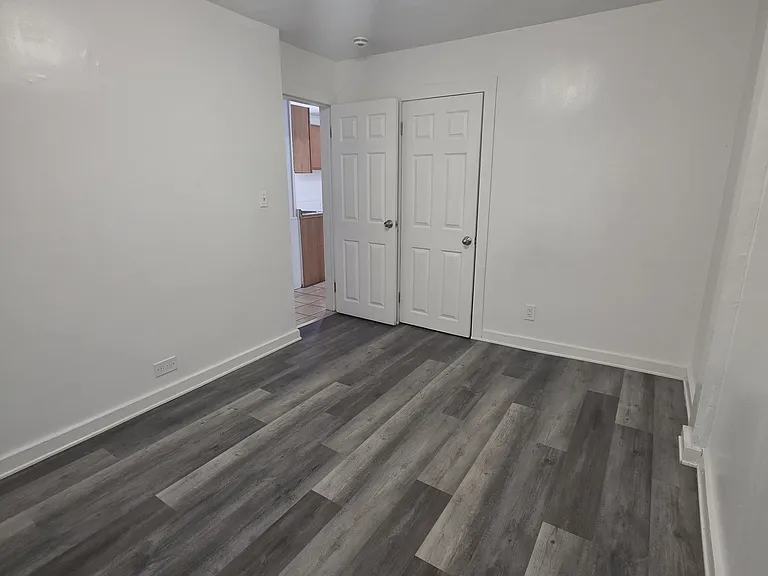 8 Mannz St #1 — Photo 14