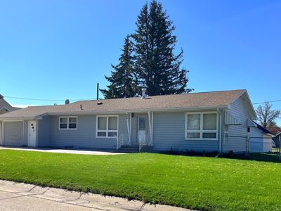 608 W Harper Ave, Plainview, NE, 68769
