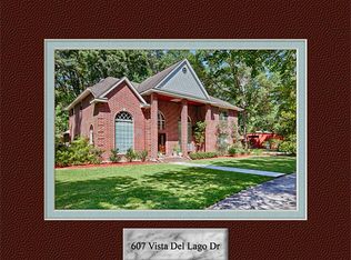 607 Vista Del Lago Dr, Huffman, TX 77336