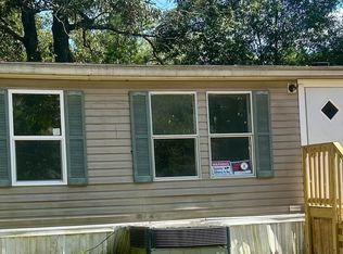 127 Magpie St, Wagener, SC 29164
