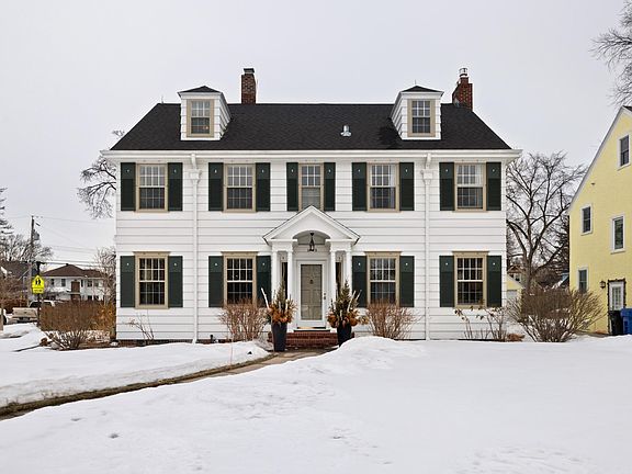 2nd image of 1502 8th St S