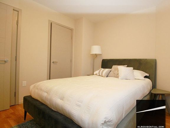 4th image of 505 Saint Marks Ave #7AAA