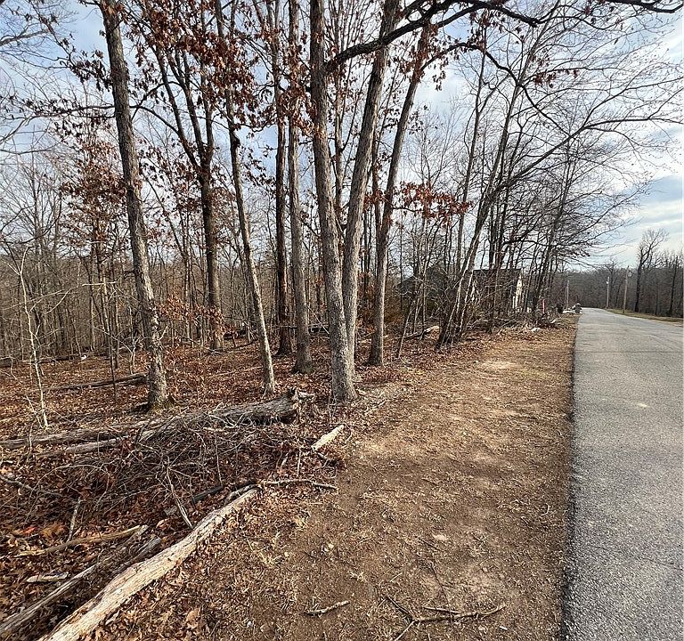 2nd image of Murphy Dr #9