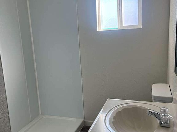 5th image of 4016 Tompkins Rd APT 4