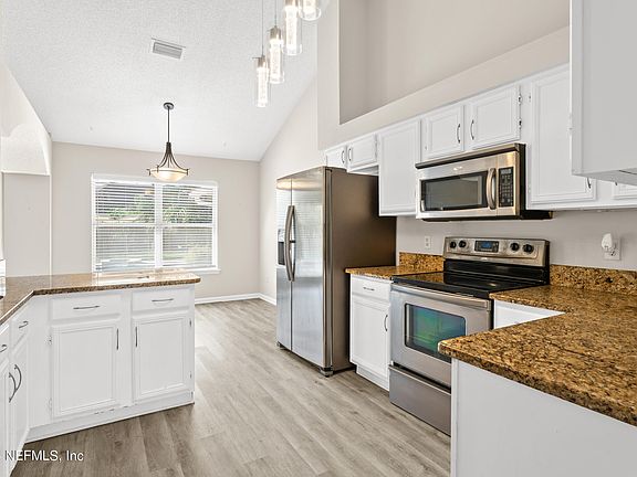 3rd image of 5540 COASTAL Lane