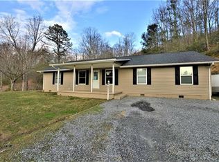 5393 Franklin Pl, Collettsville, NC 28611