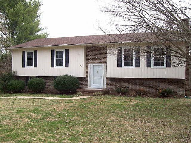 1st image of 550 Burton Ln