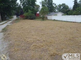 1412 Wells St, Port Huron, MI