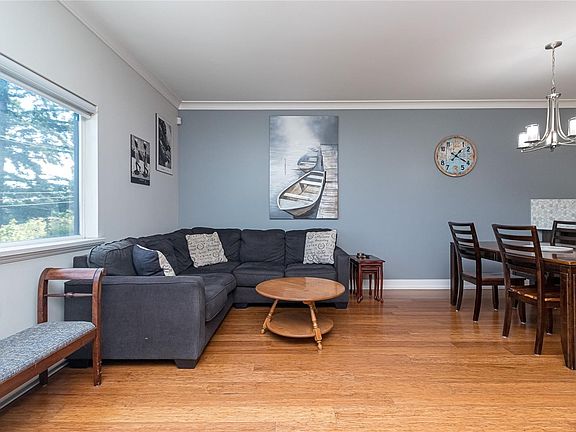 3rd image of 2321 Island View Rd #7