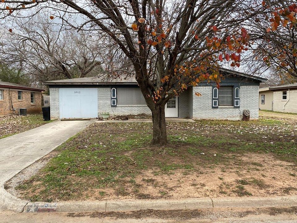 1st image of 3912 Lakewood Dr